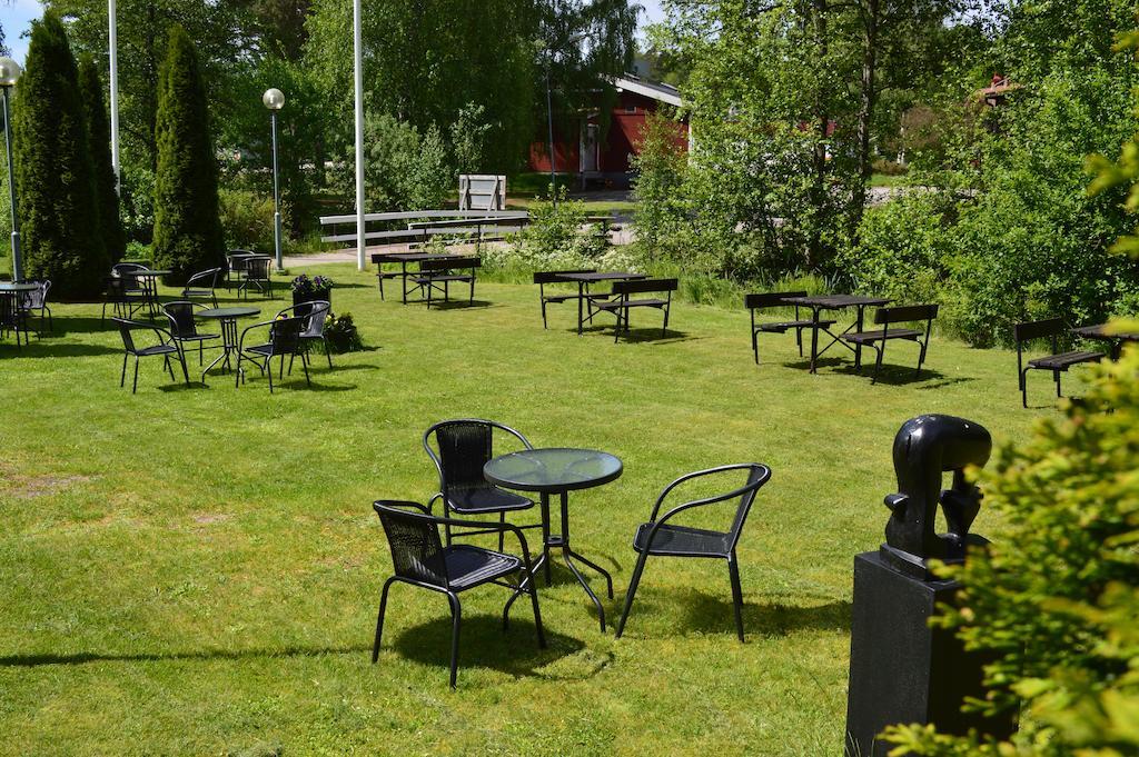 Roda Huset Hovmantorp ภายนอก รูปภาพ