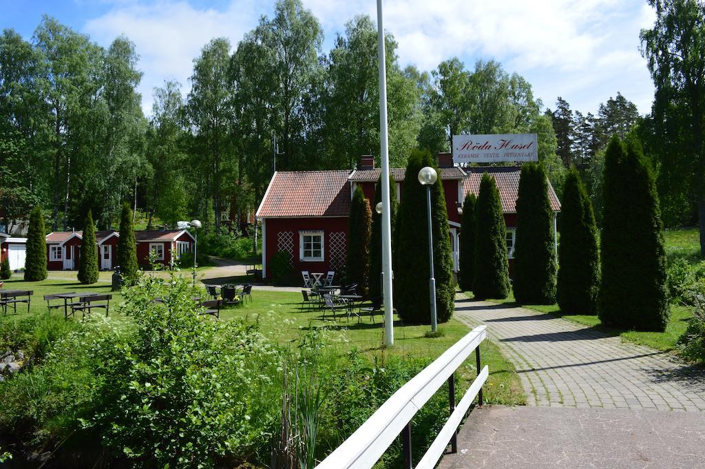 Roda Huset Hovmantorp ภายนอก รูปภาพ